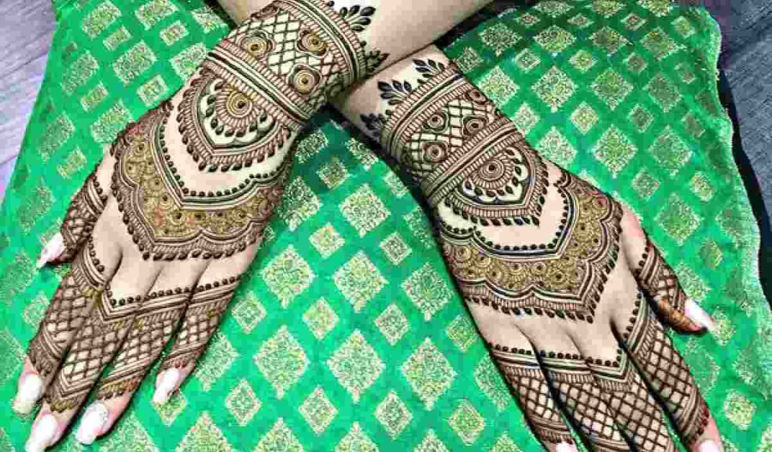 Bridal Mehndi Design Simple Back Hand (11)