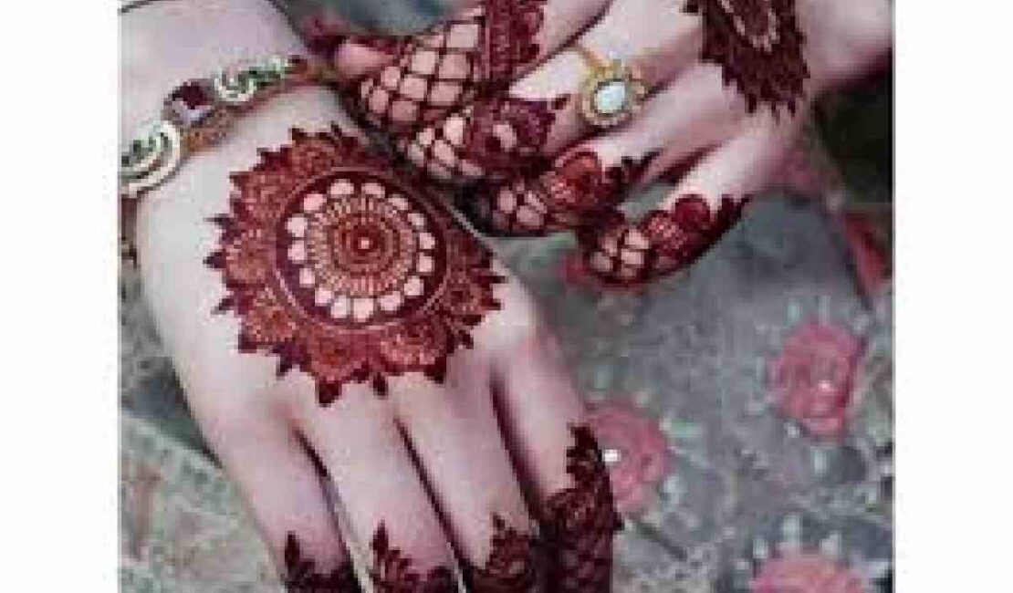 Gol Tikki Mehndi Design Back Hand (6)