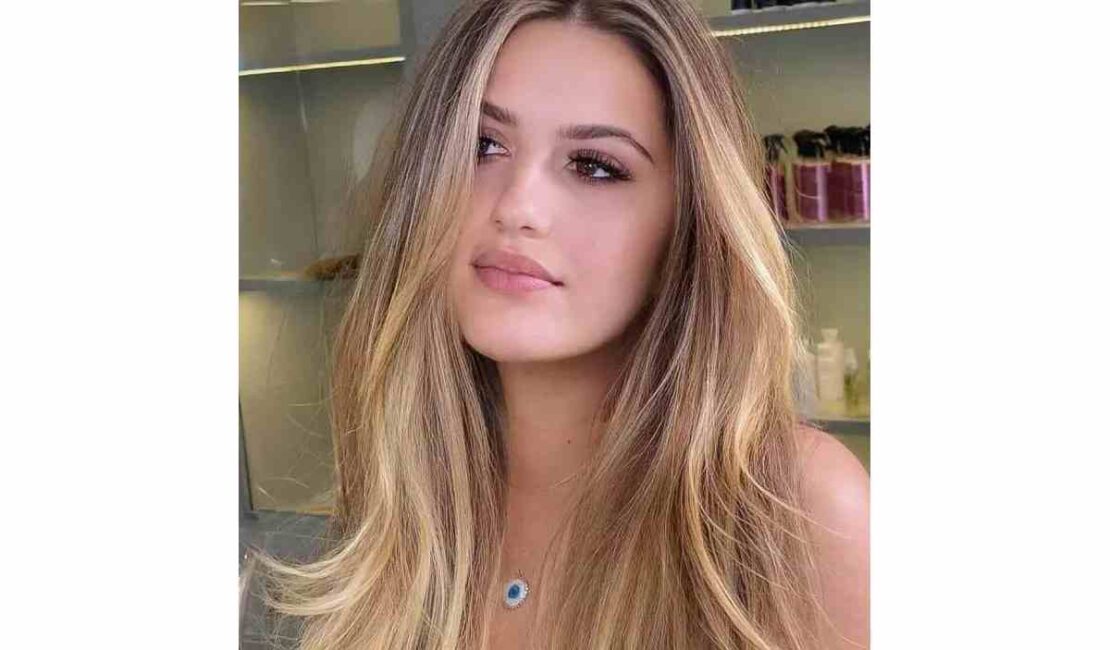 Face Framing Layers Long Straight Hair (1)