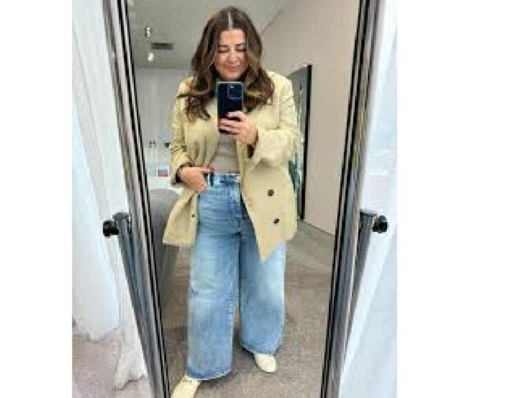 How to Style Wide-Leg Jeans_ (10)