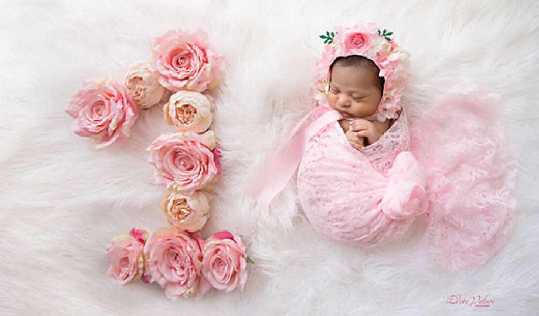 One Month Baby Girl Photoshoot Ideas At Home (11)