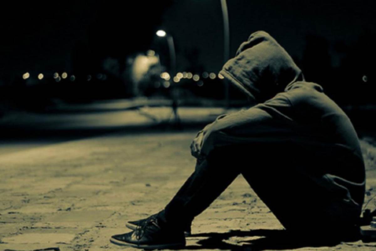 sad pic of boy in love