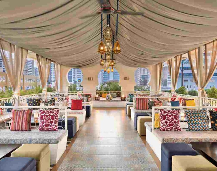 District 5 Restaurants