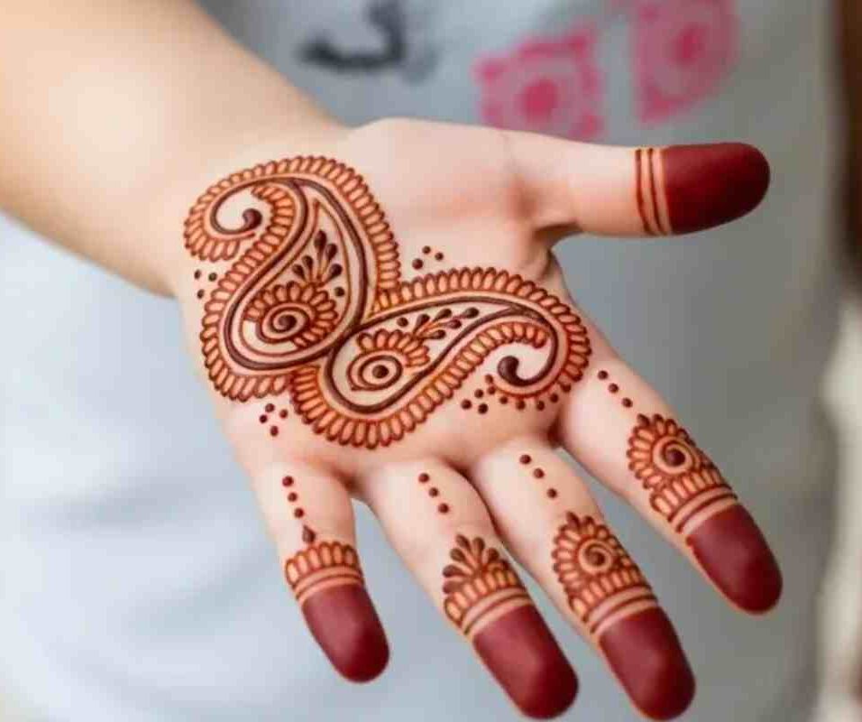 mehndi designs for kids front hand