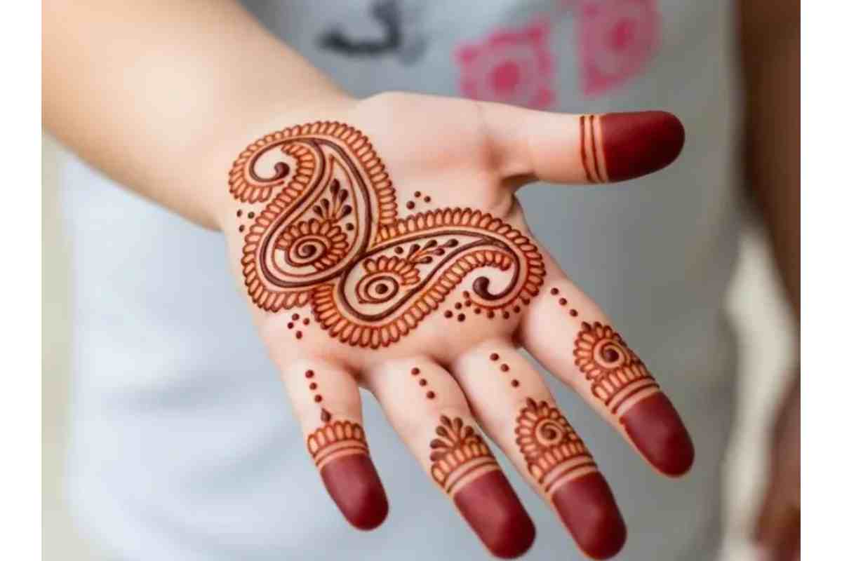 mehndi designs for kids front hand