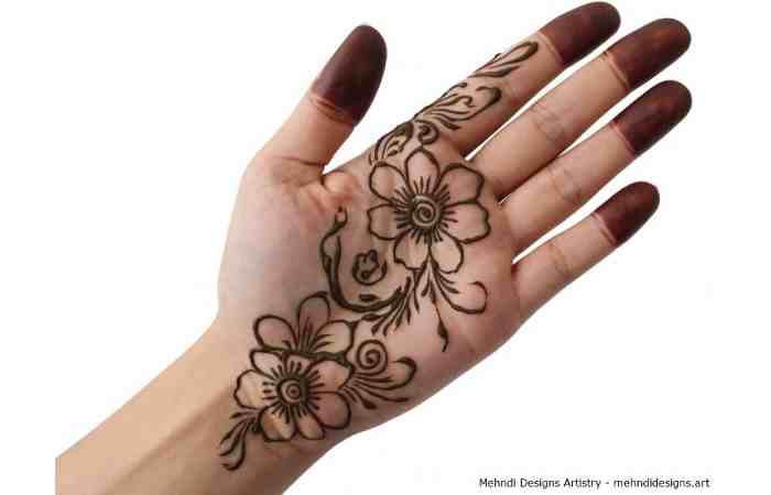 simple floral mehndi