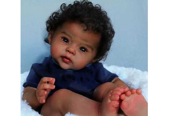 cute Llght skin boys with curly hair (1)